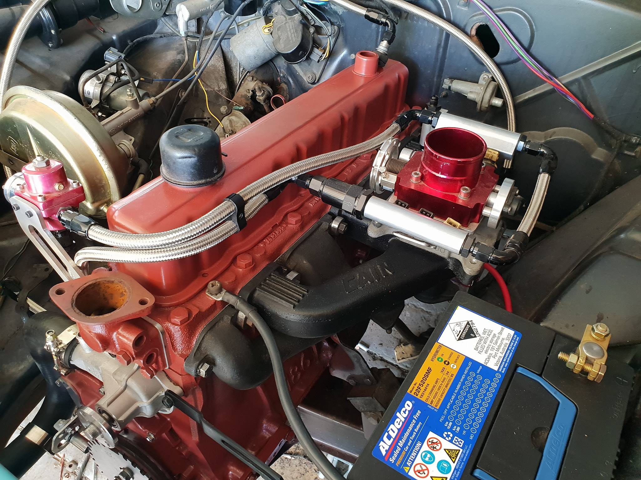 SONIC Injection - TBI2300 - Throttle body Injection. 2...