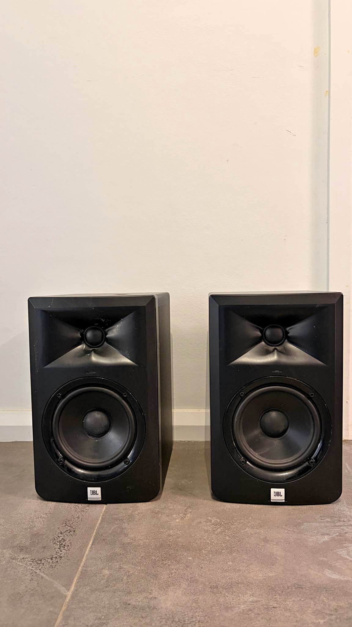スピーカー・ウーファー Altec Lansing Expressionist Bass FX3022 Altec Lansing Expressionist Bass FX3022 Altec Lansing