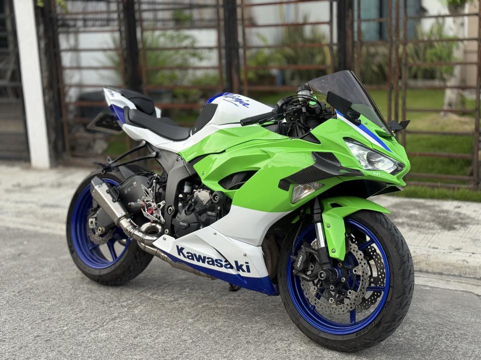 2022 Kawasaki ZX-6R 40th anniversary edition for sale