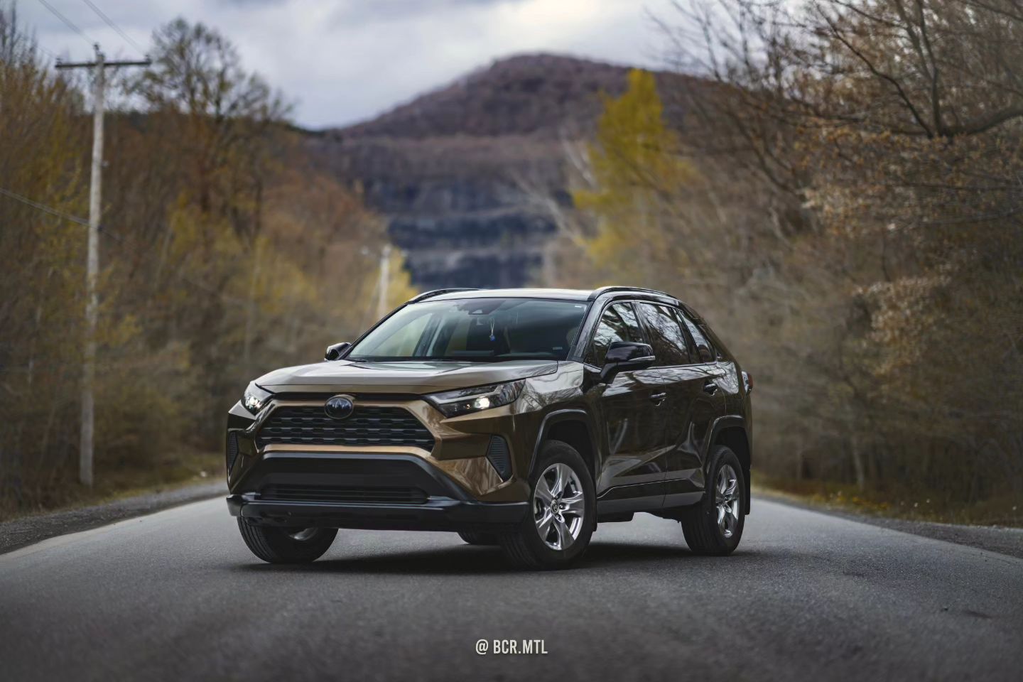 Summit Wraps - Toyota Rav4 XLE Hybrid wrapped in Teckwrap...