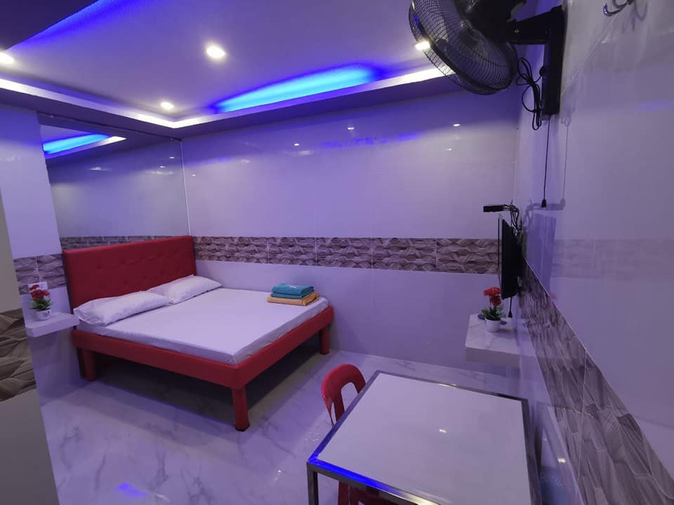 In Town Hotel Toclong Kawit Branch | Kawit