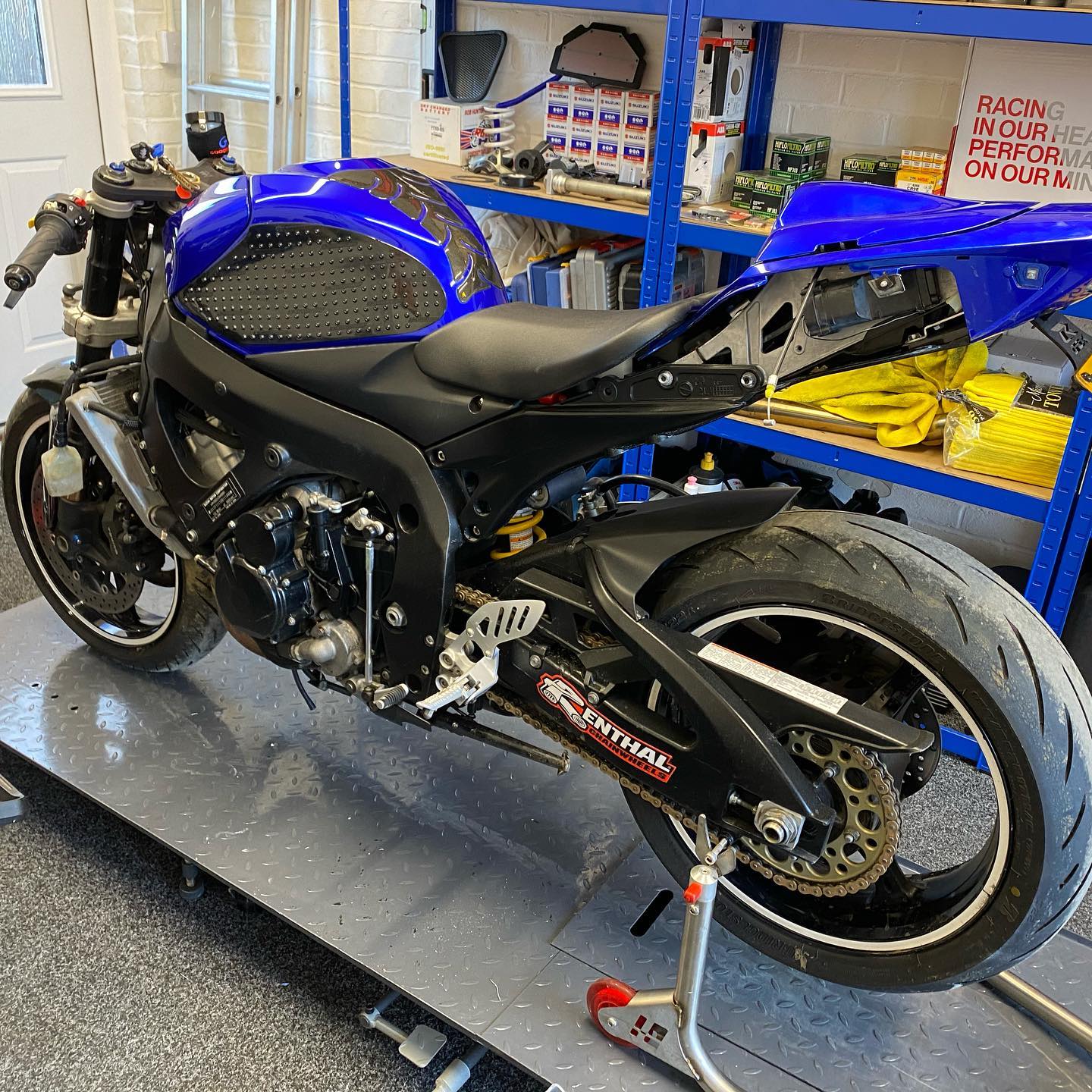 So today we stared with our first buy to sell project. Suzuki gsxr