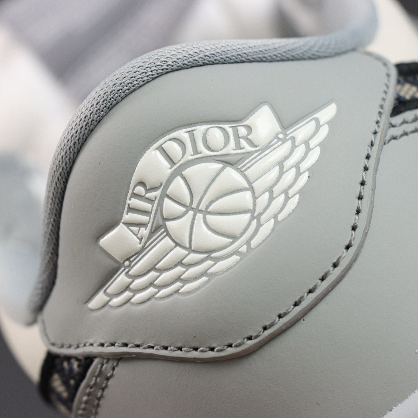 Dior X Air Jordan 1 LOW Sizes: 36 36.5 37.5 38 38.5 39 40 40.5 41 