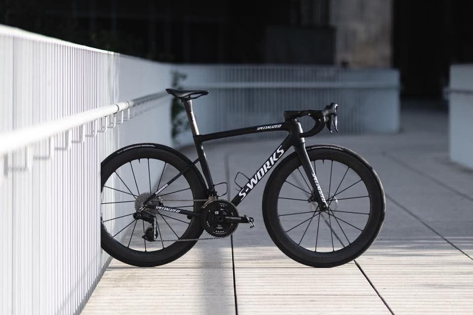 Adding aero bars to a Specialized Tarmac SL8 with carbon bars