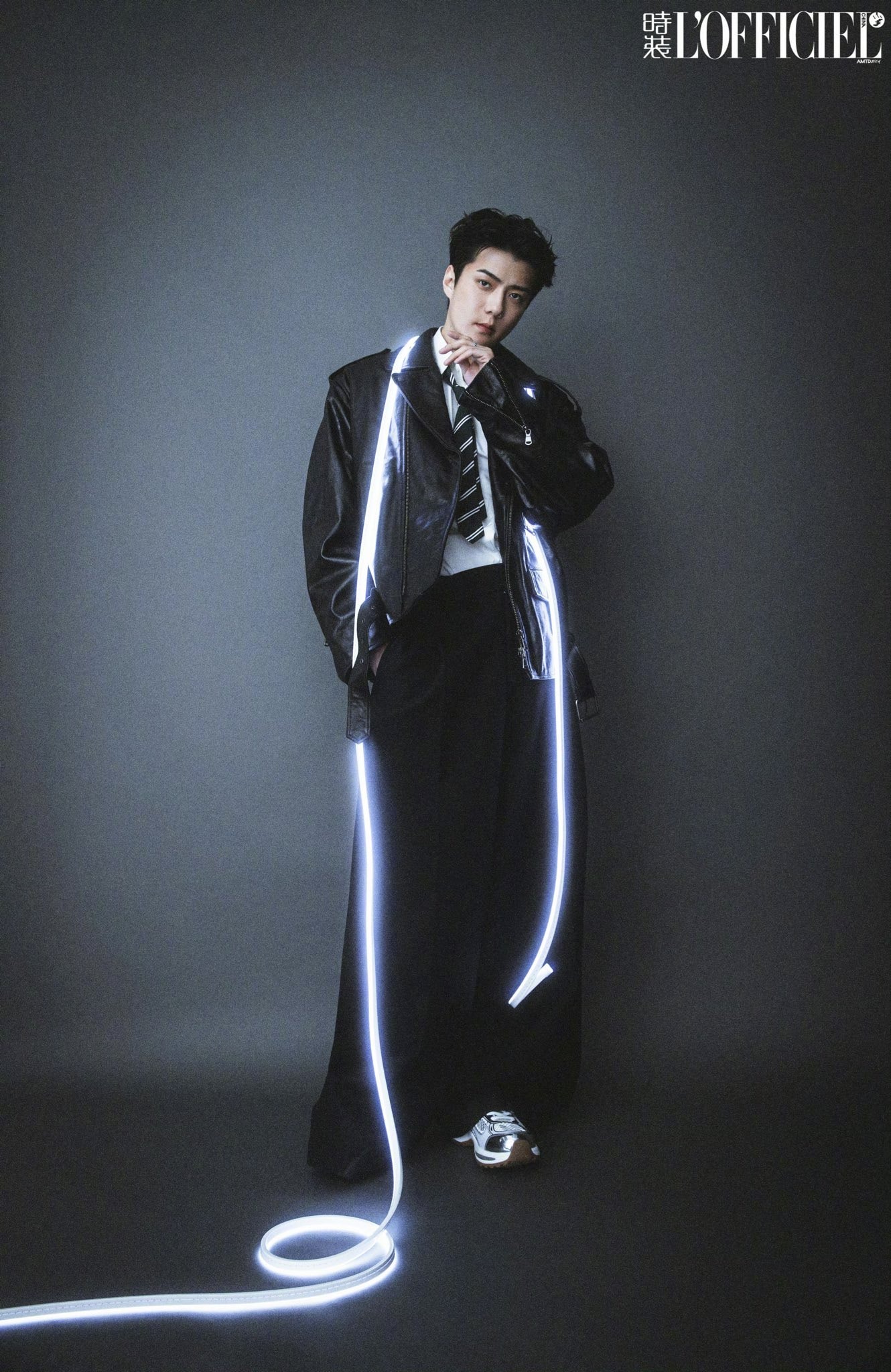 EXO セフン SEHUN LOFFICIEL 雑誌　中国限定トレカセット EXO セフン SEHUN LOFFICIEL 雑誌 中国限定トレカセット 商品の説明EXO