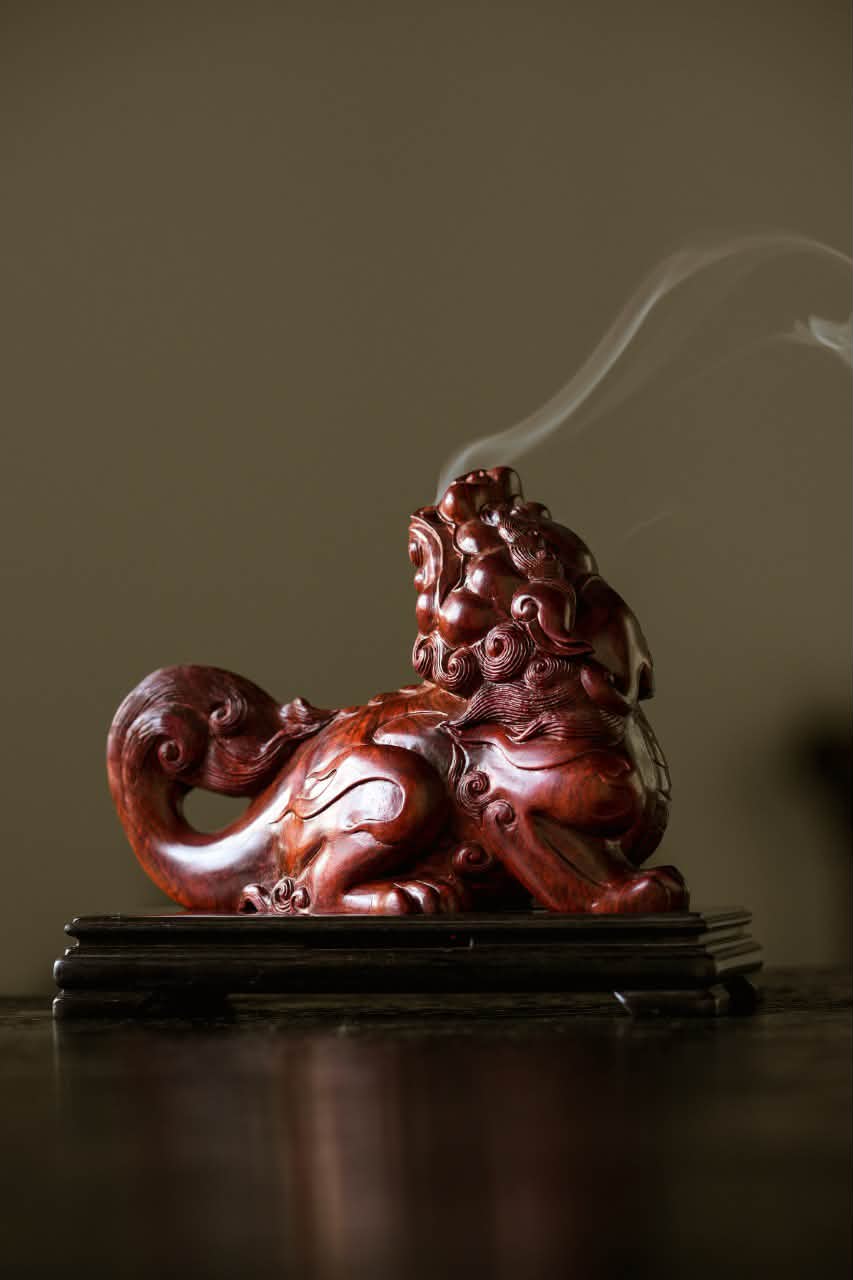 工芸品 旧 清代 紫檀木 鏤空雕刻靈芝紋熏香爐 中国古美術 古賞物 古
