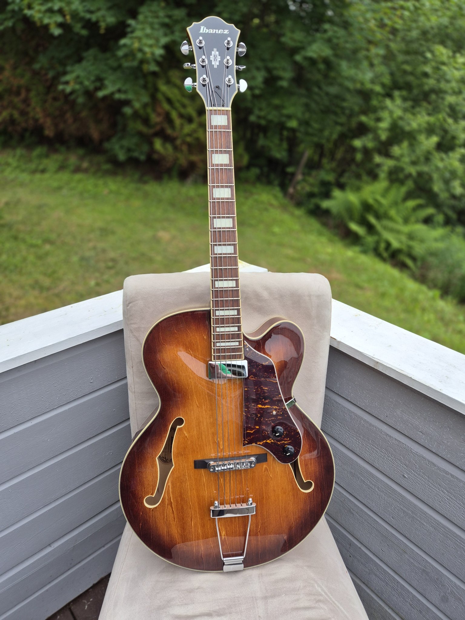 Ibanez AF71F archtop guitar review
