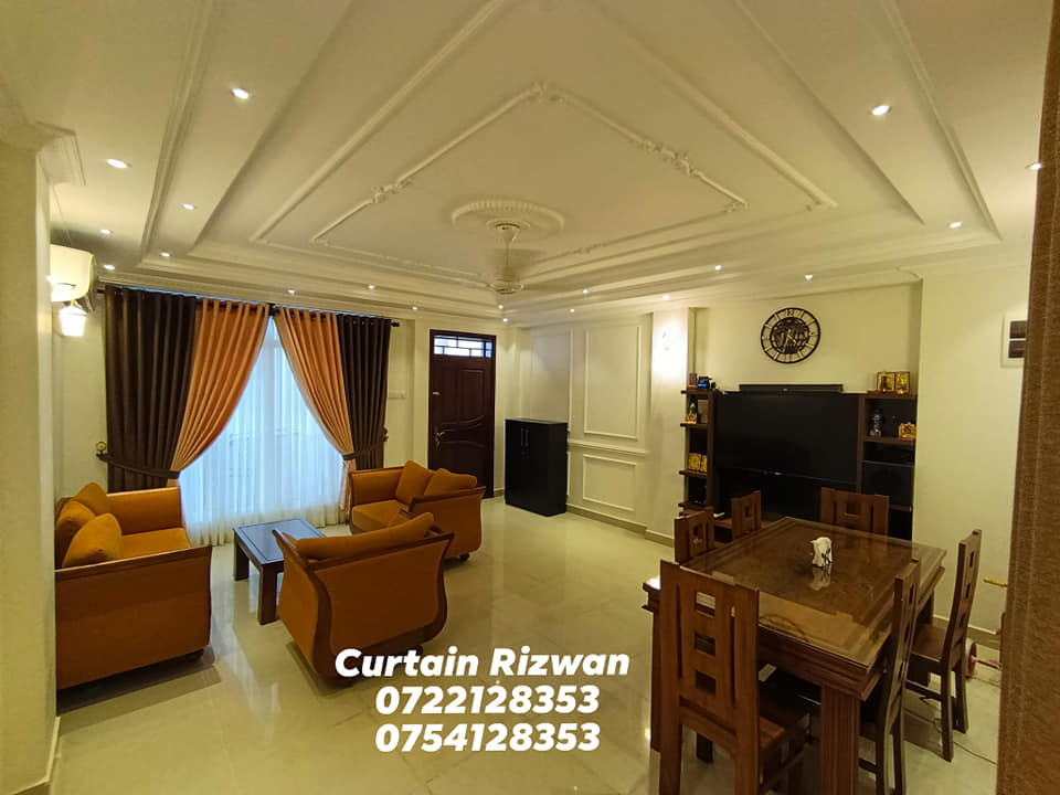 Curtain Rizwan