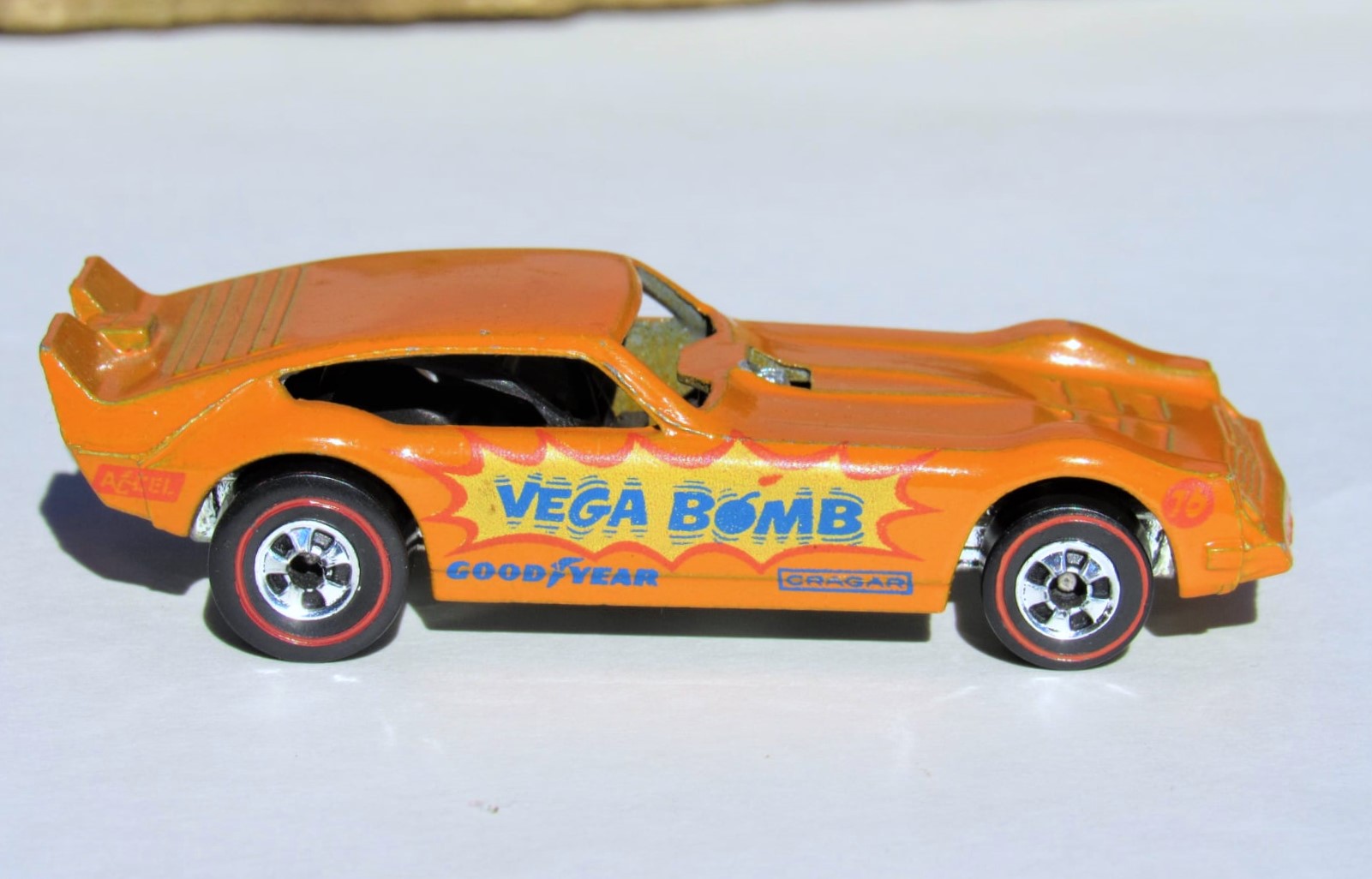 Hot Wheels Vega Bomb die-cast car details