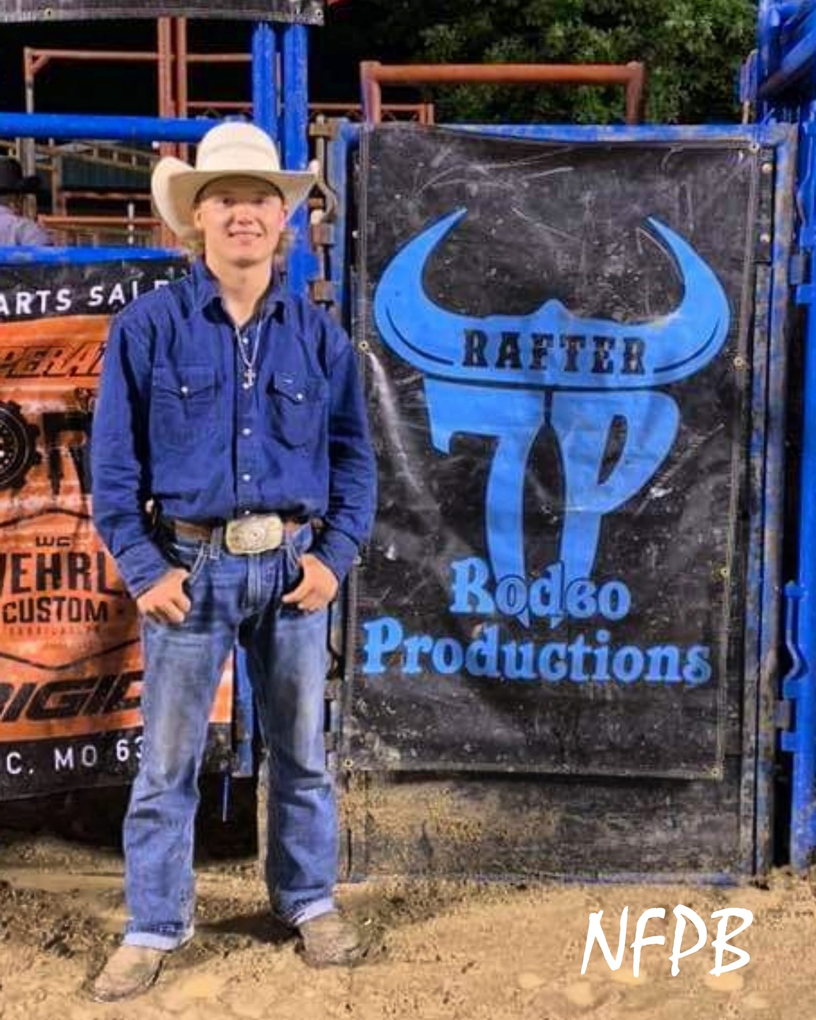 Con... - NFPB - National Federation of Professional Bullriders
