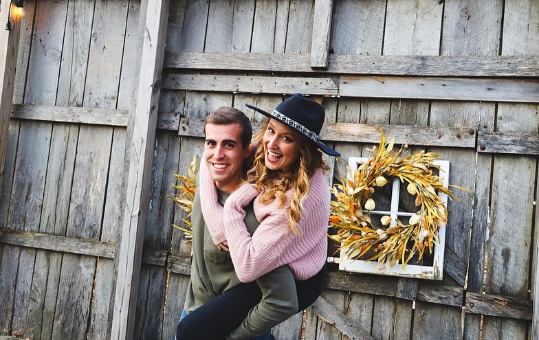 Did you get engaged at Christmas or... - CreedsTown Ranch | Facebook