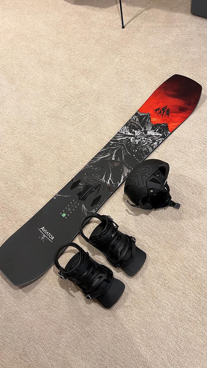 rome cache wheelie snowboard bag 168 cm black Nitro Tracker Board this snowboard bag is ready to roll with storage space for two snowboards (one with bindings removed) Snowboard Bag with Wheels, Waterproof