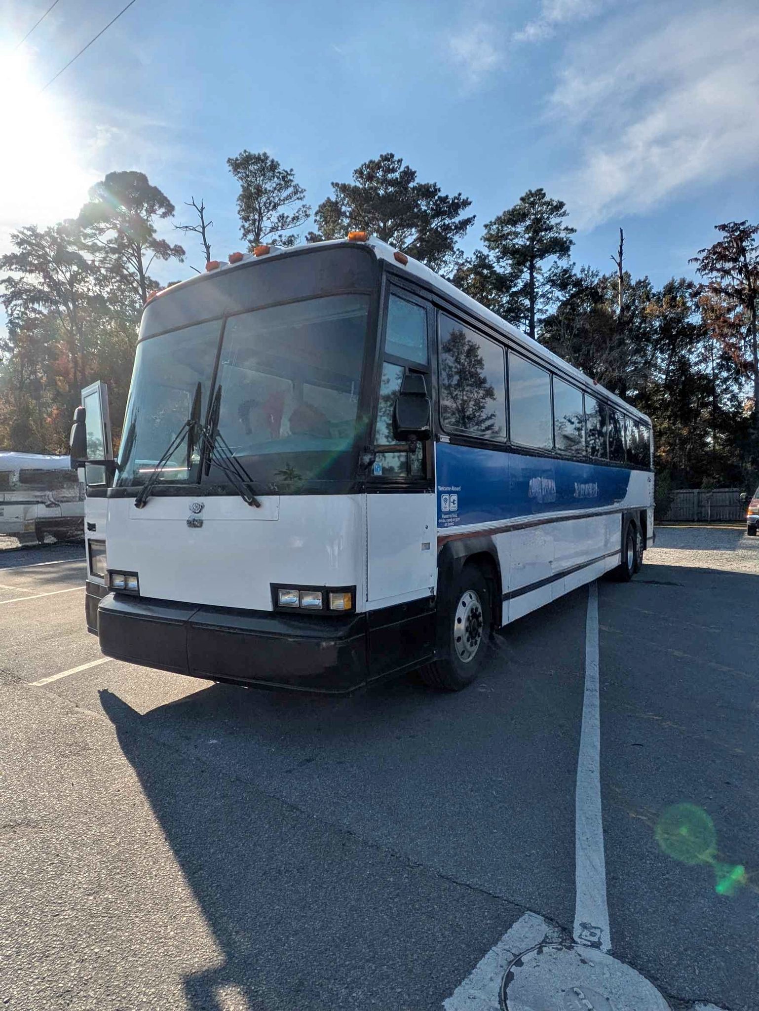1998 MCI 102D3 - Commercial Vehicles - Pooler, Georgia | Facebook ...
