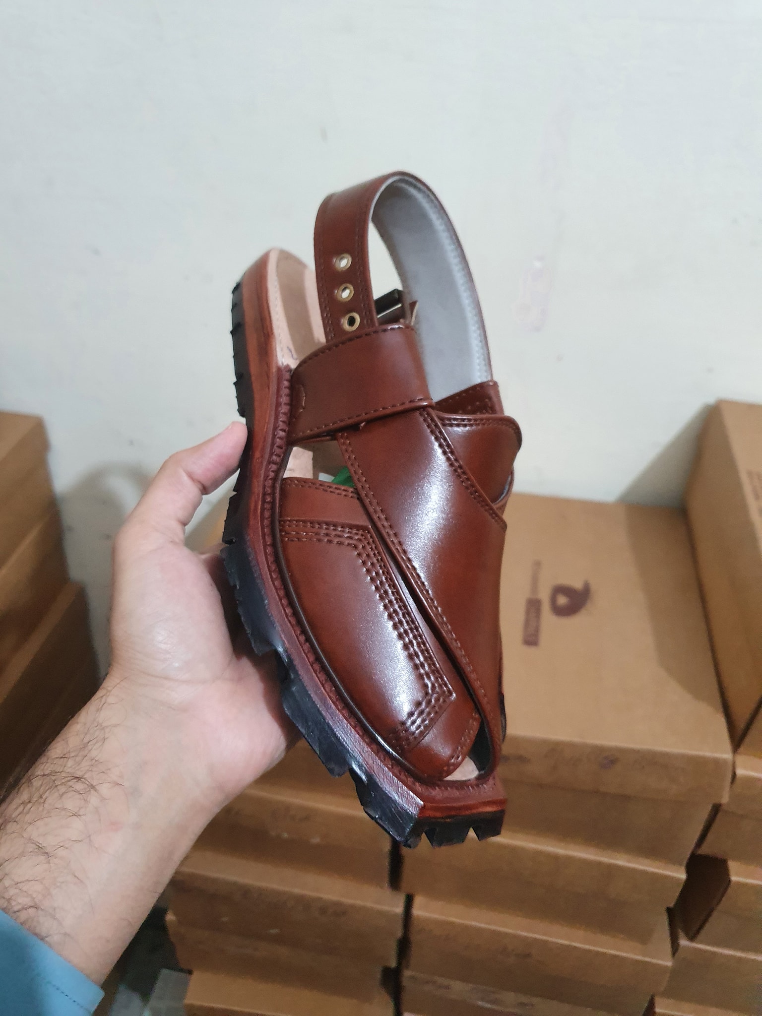 Sandali Peshawari Uomo In Vera Pelle Bianca &ndash; Fatti A Mano Premium &ndash; Regolabili