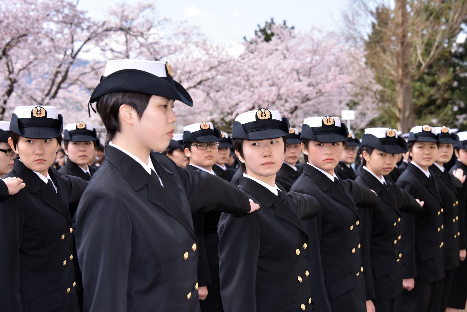 防衛省 海上自衛隊 (Japan - 舞鶴教育隊_分隊編成式