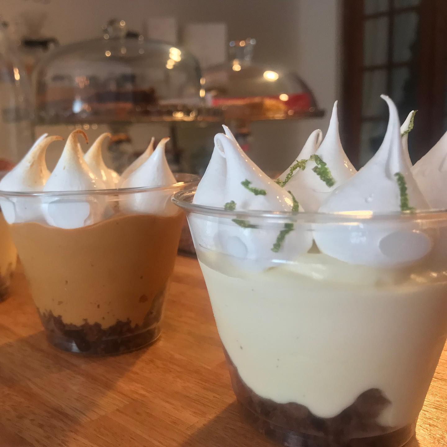 Macoco Café - • Team VERAN☀️• . . * Brownie, lima &... | Facebook