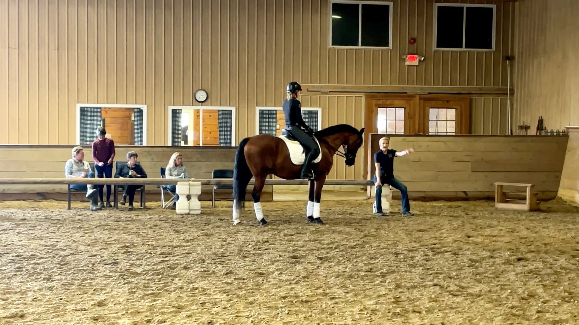 Country View Equestrian... - Country View Equestrian Center