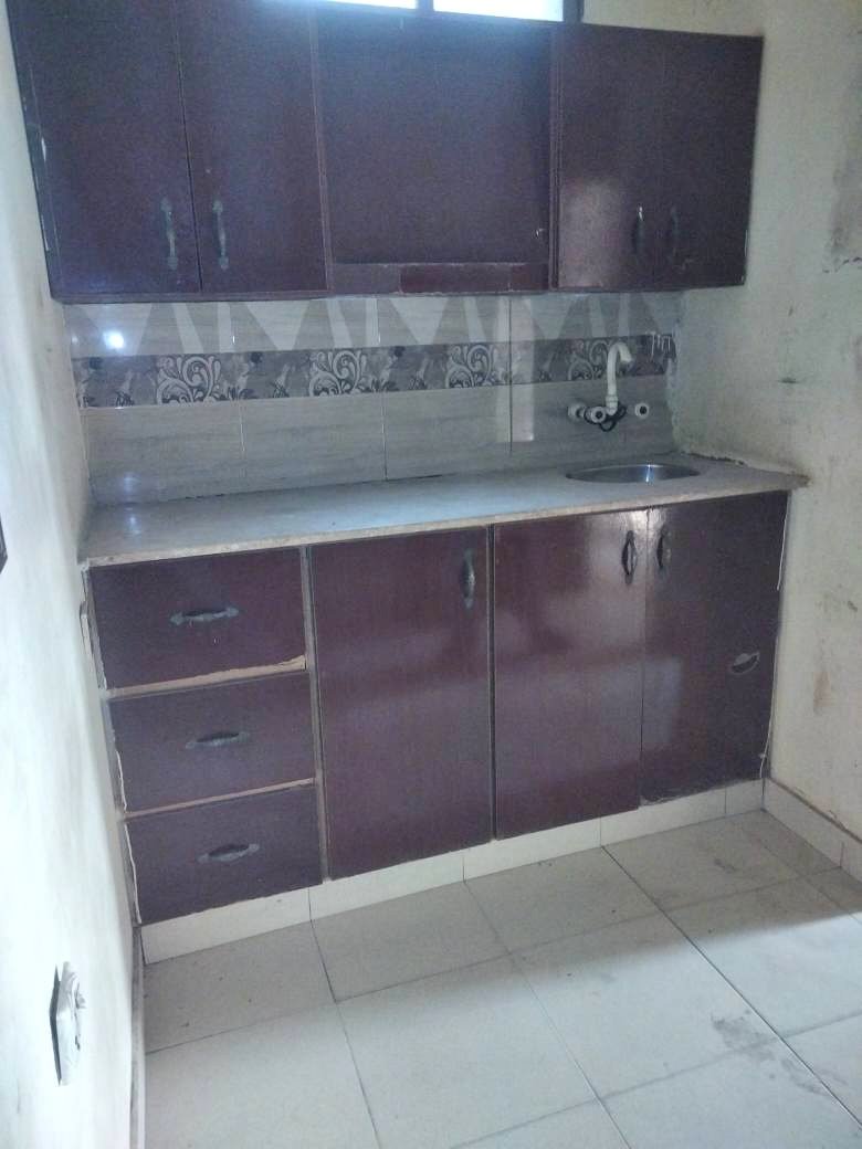 Apartment for rent 2 rooms small family - Property Rentals - Karachi ...