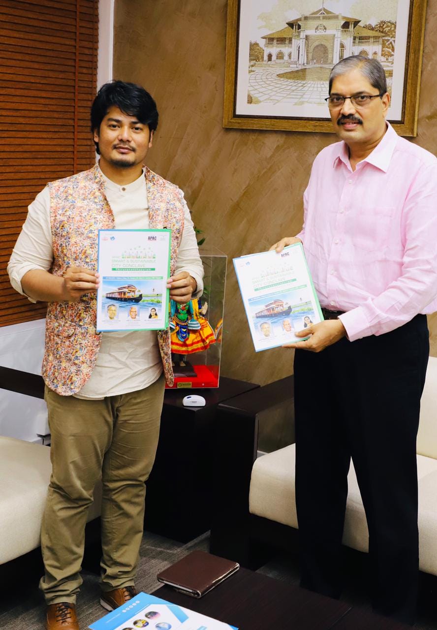 Dr. Vishwas Mehta, IAS, Chief... - APAC News Network