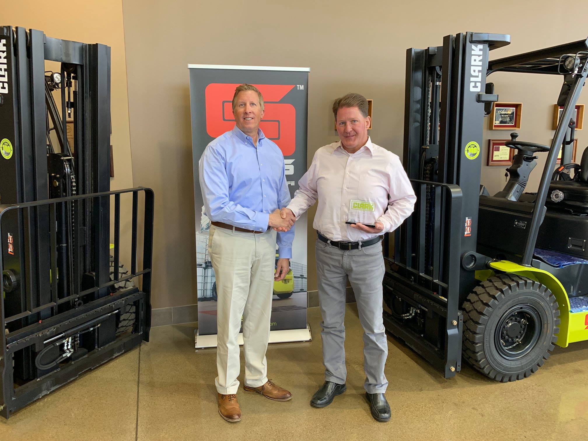 The Best in the Business!... - Forklifts of Minnesota | Facebook