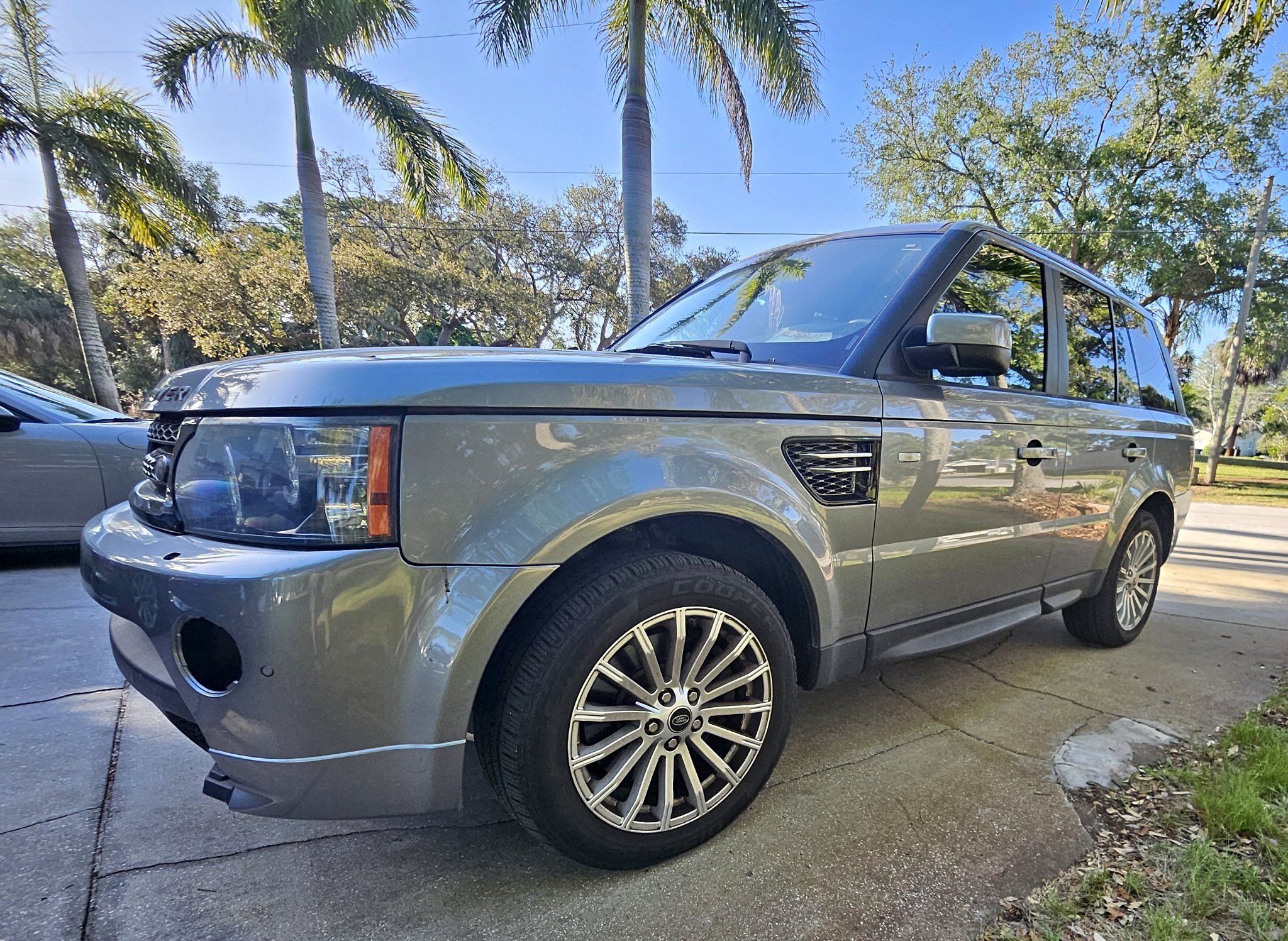 2013 Land Rover Range Rover Sport · SE Sport Utility 4D - Cars & Trucks ...
