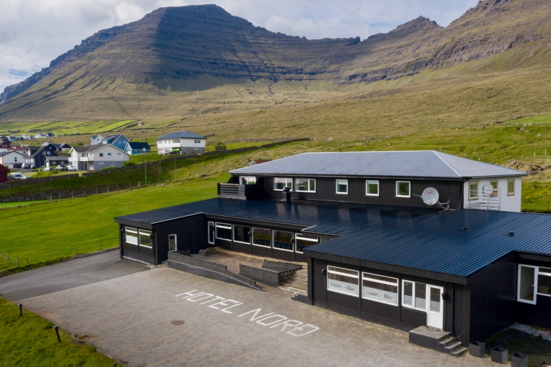 Blikksmiðjan - Skulu húsini hava nýggjar takrennur ella niðurleyp, so ...