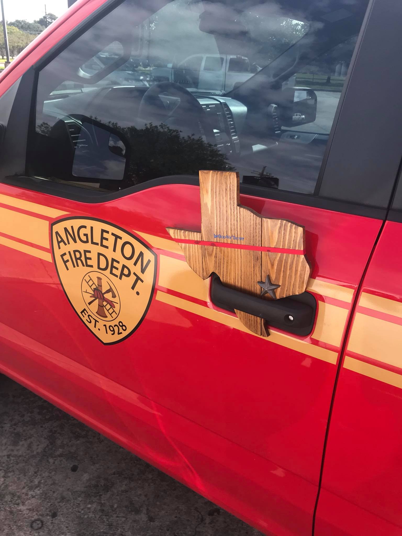 Angleton - So our Assistant Chief was at the Angleton Post Office this ...