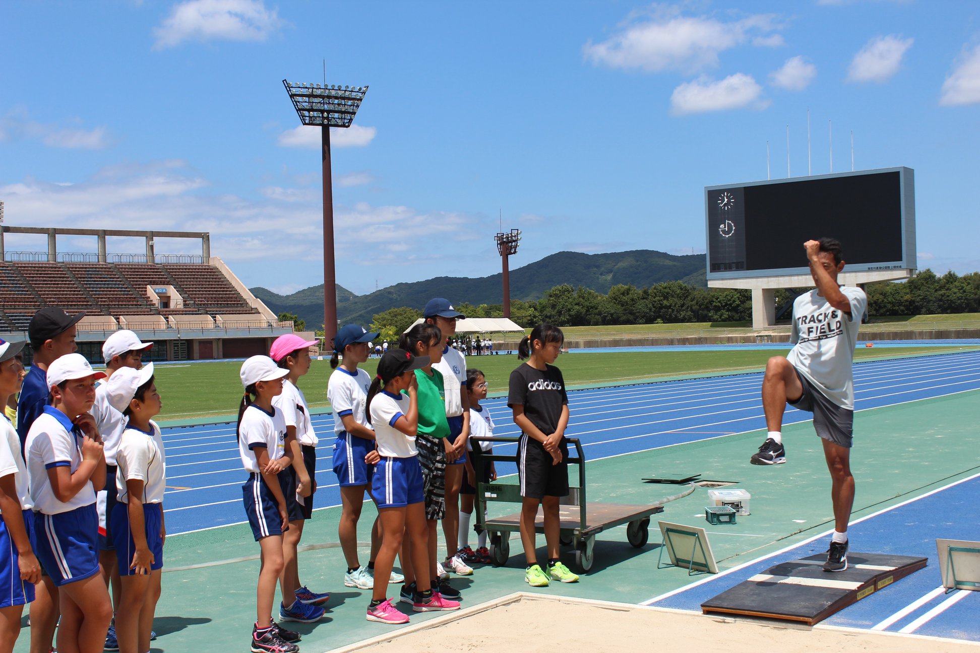 加古川市 かこがわプラス 夏休み情報 陸上競技教室 Facebook