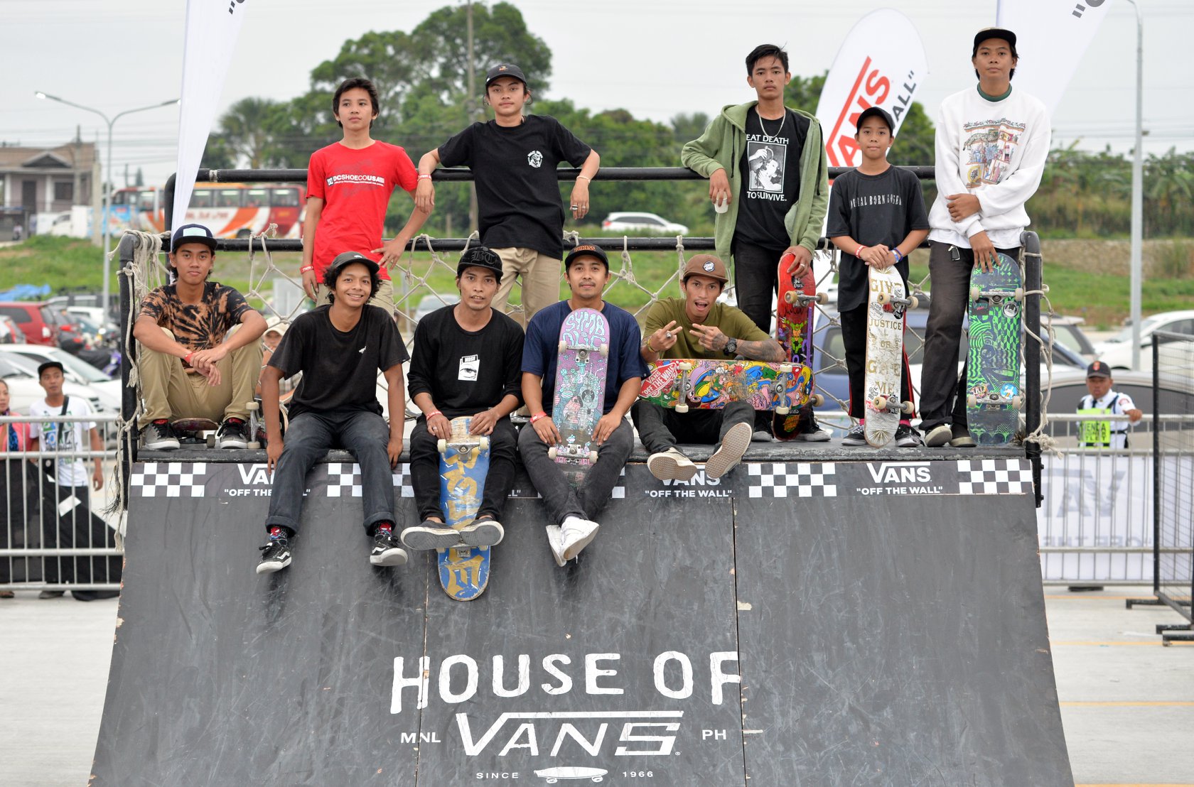 blunt magazine - Congratulations to Banjo Reyes for... | Facebook