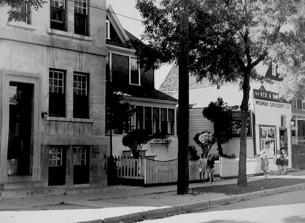 Photo inspiration: Visual Reference: Old Manitoba The Way It Once Was Possibly Wolseley Area