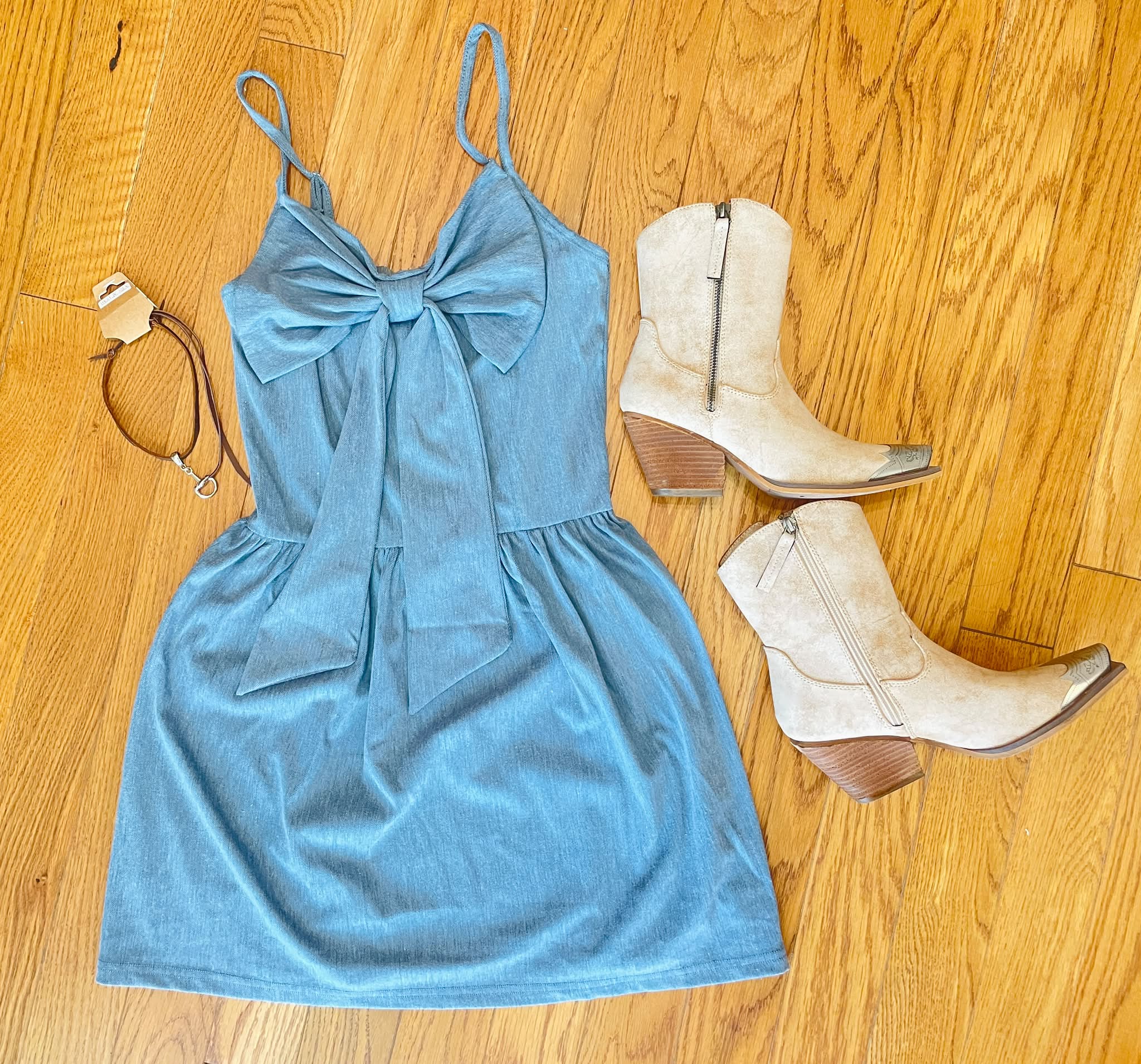 Cute denim dress for country concerts