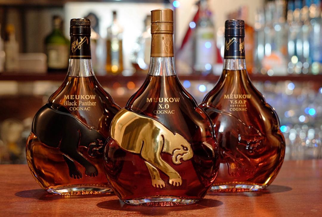 Meukow Cognac Black Panther! Your perfect Sunday relaxation.
