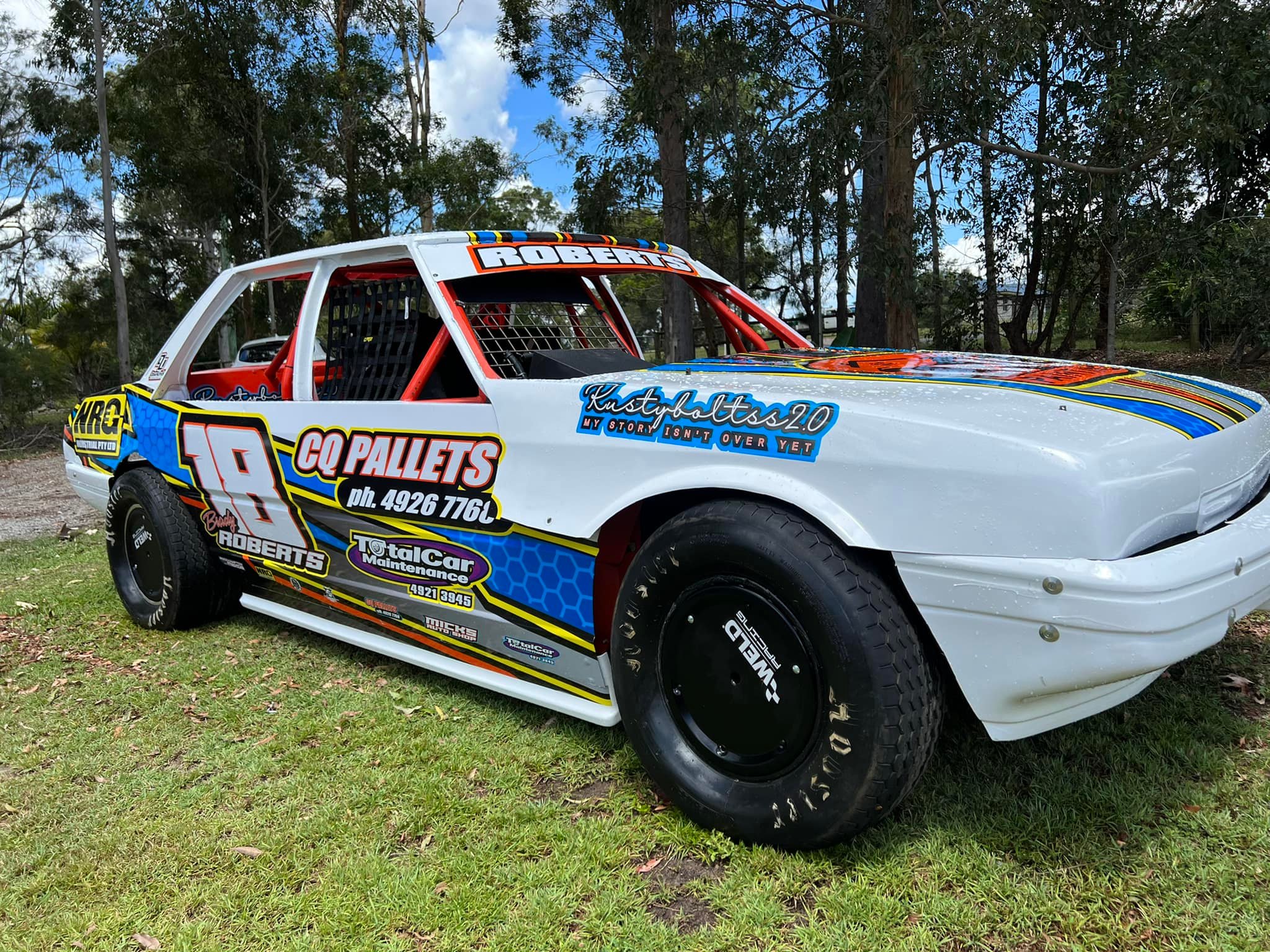 New look for the Roberts Family... - Down Under Graphics
