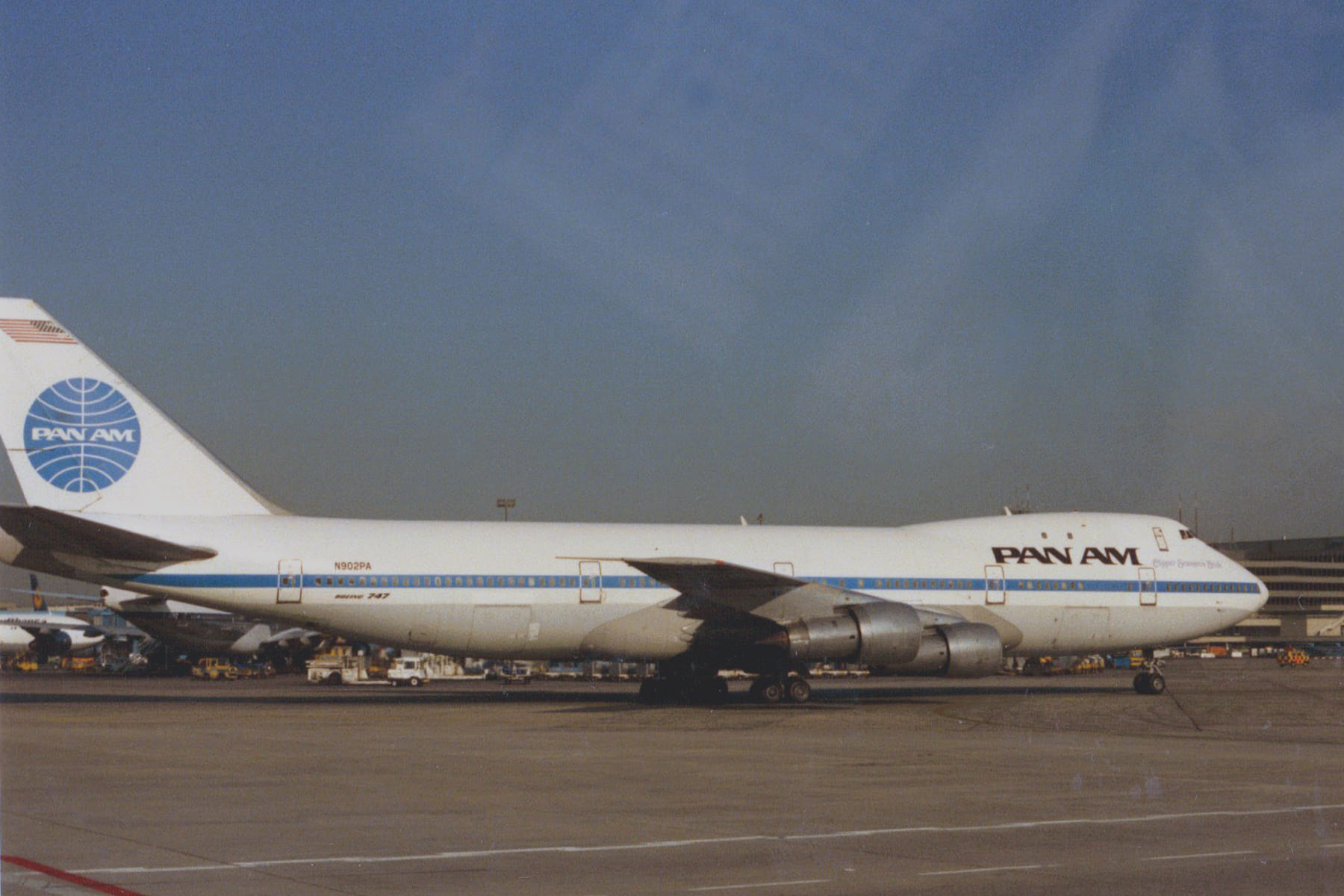 Close up and personal with Pan Am Boeing 747-100 N747PA “Jet