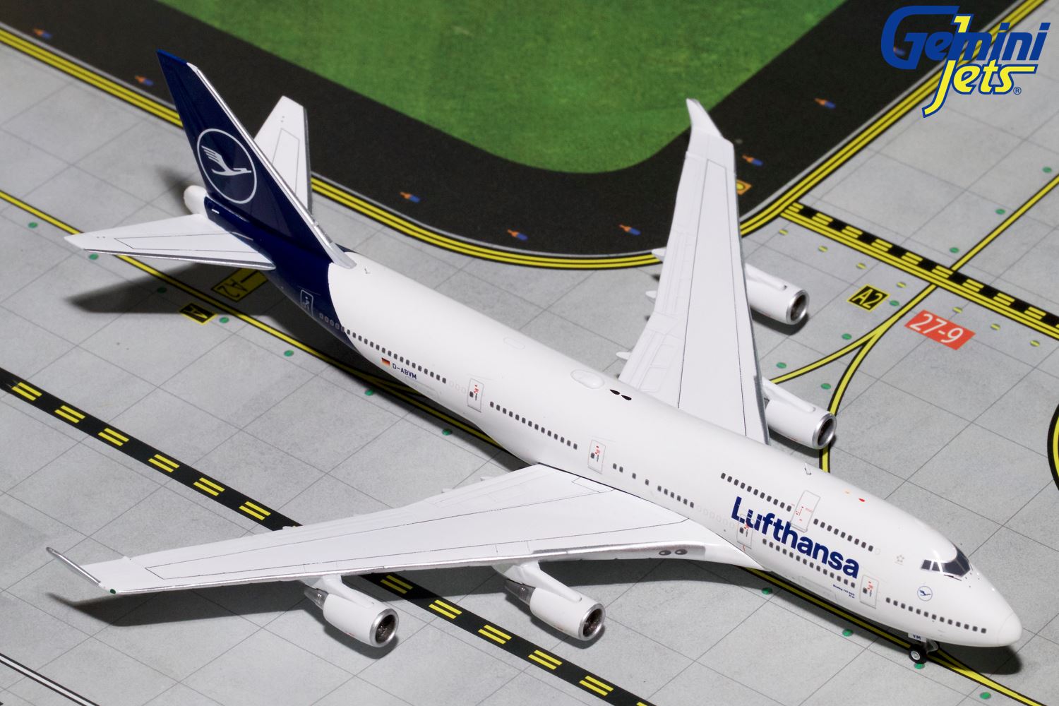 JUST LANDED! GeminiJets 1:200-scale Thai Airways The Boeing