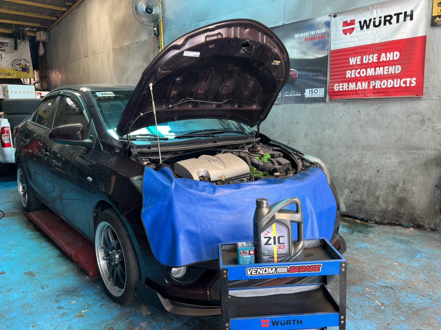 Quick service - Toyota... - VENOM Performance Lubes & Parts