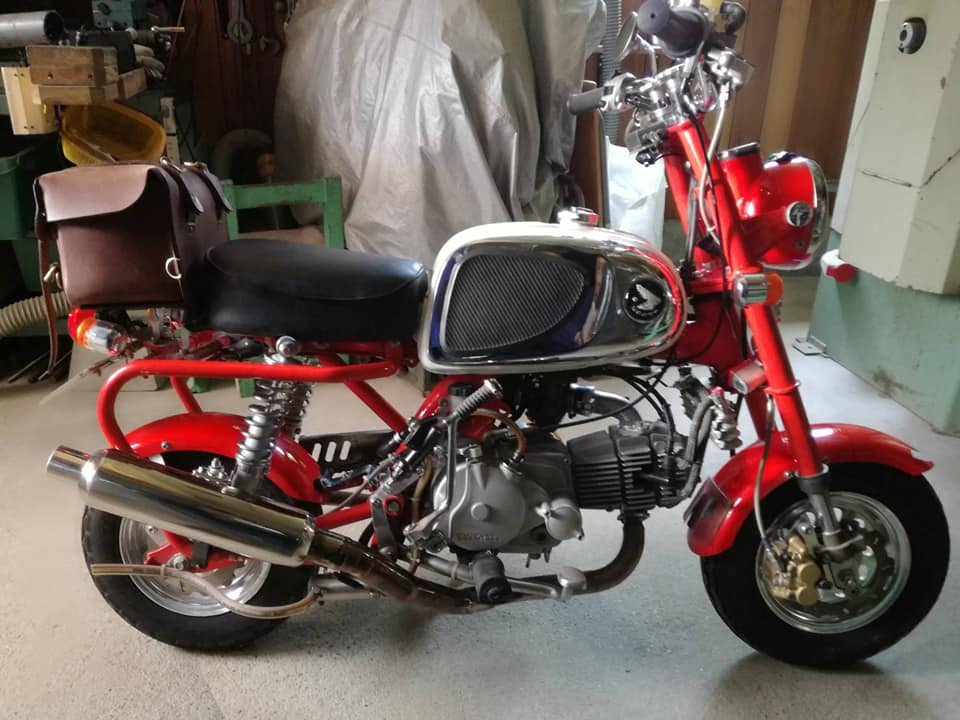 モンキーCZ100 CA110タンクエンブレム ホンダ プラスチック 【公式通販】