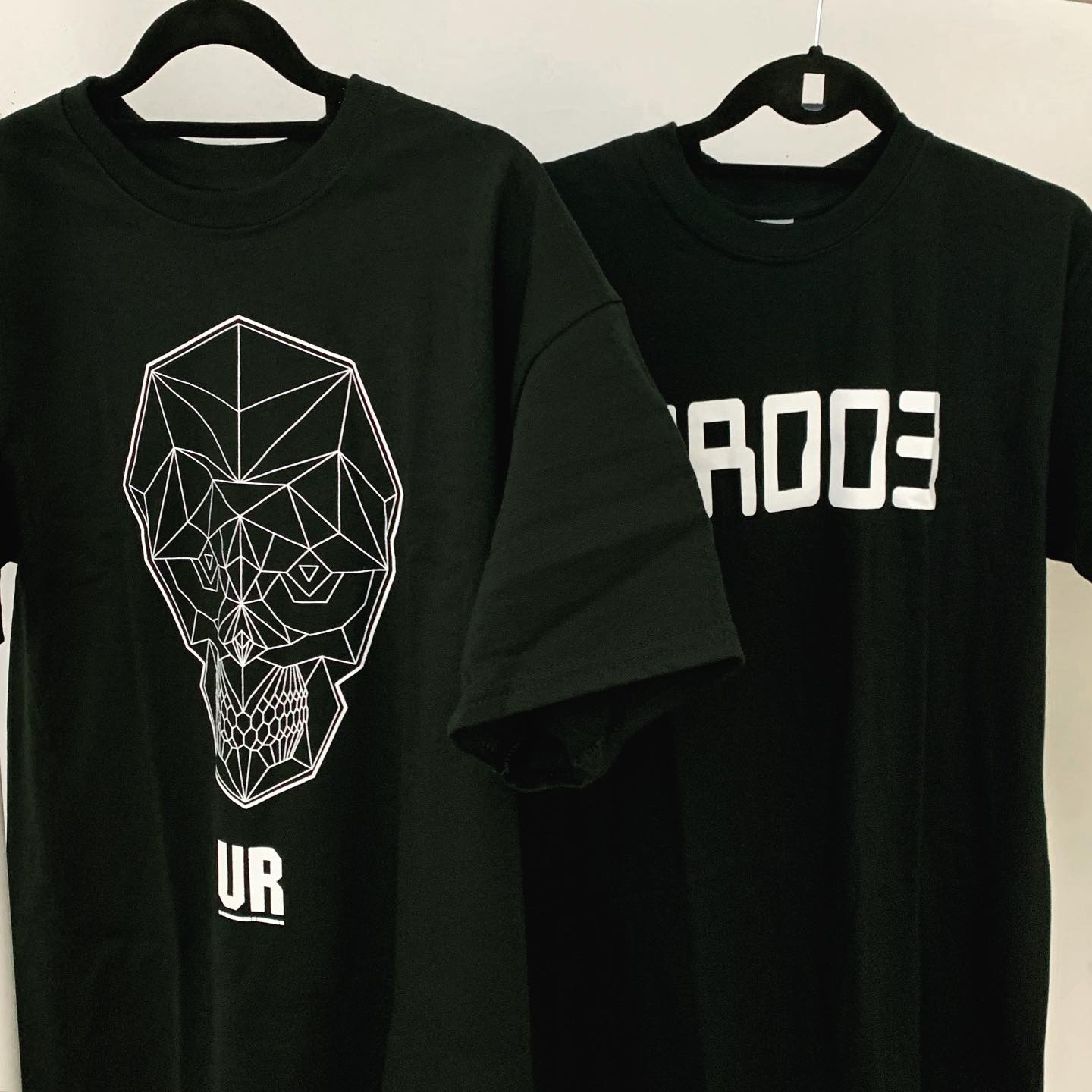 ATER - Back in stock UNDERGROUND RESISTANCE T- Shirt (Black) UR003 