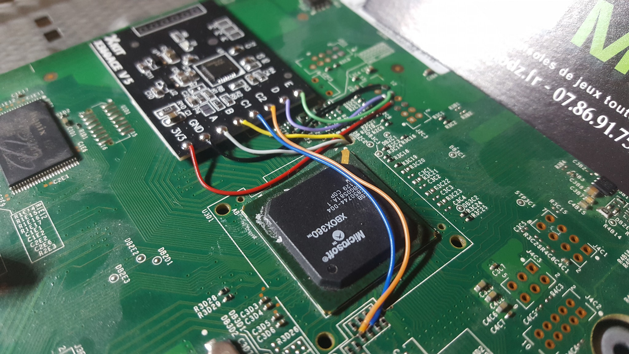 Chip'n Modz - x360ace v5 sur Xbox 360 Slim 