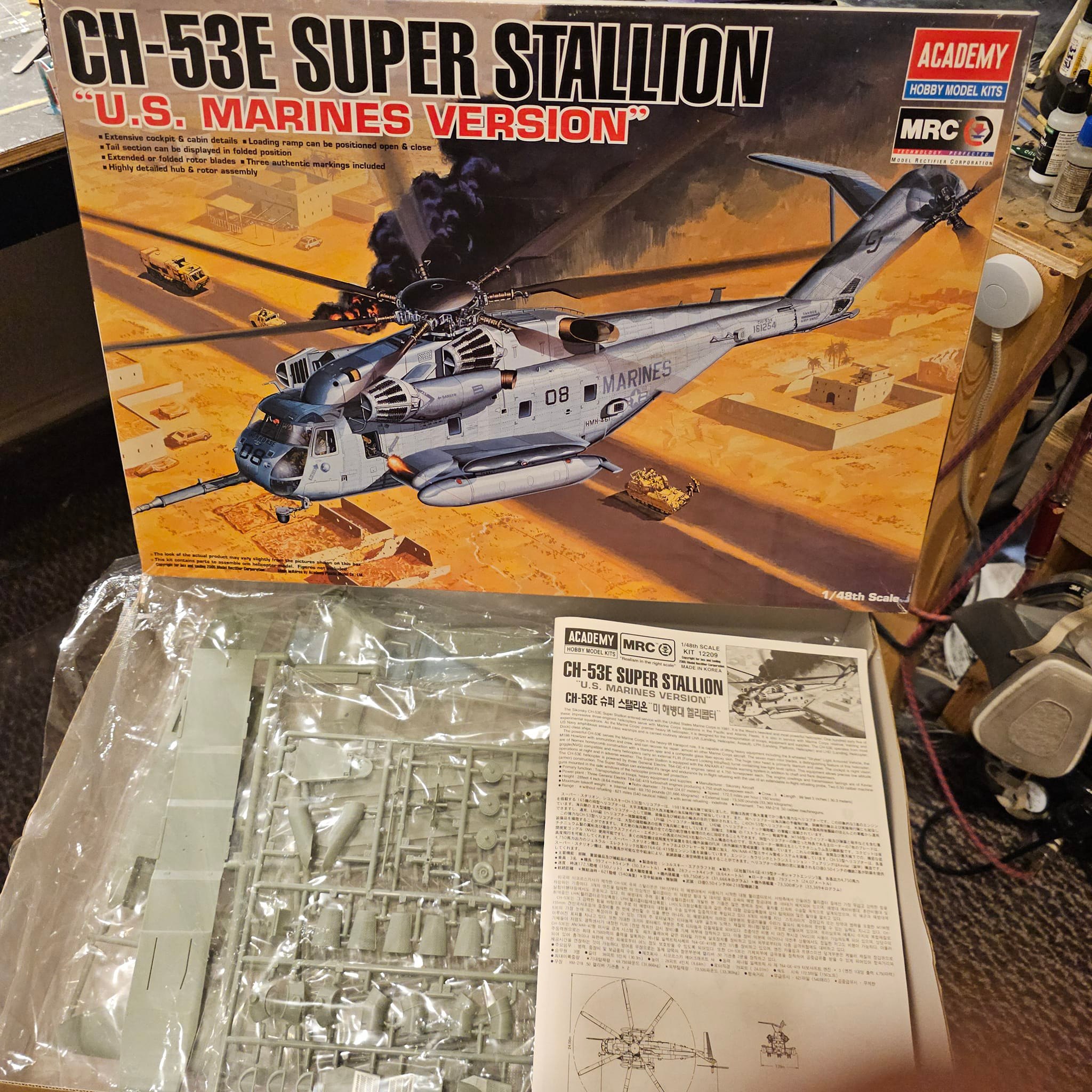 Academy 1:48 CH-53E Super Stallion model review
