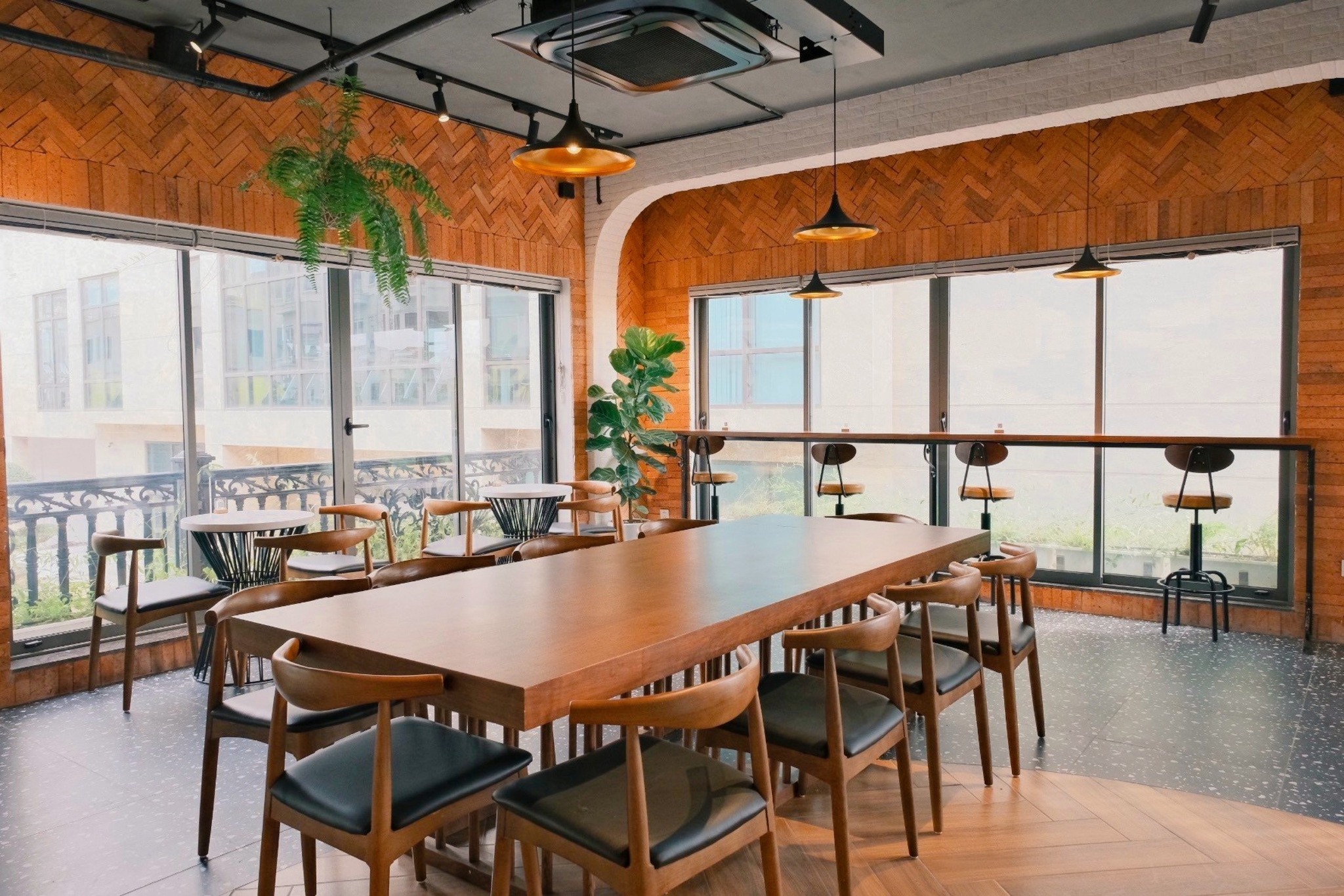 Sip & Snack Coffee Shop | Hanoi