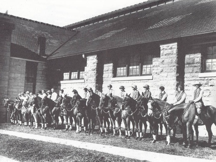 Fort Riley - #ThrowbackThursday Many spouses of the... | Facebook