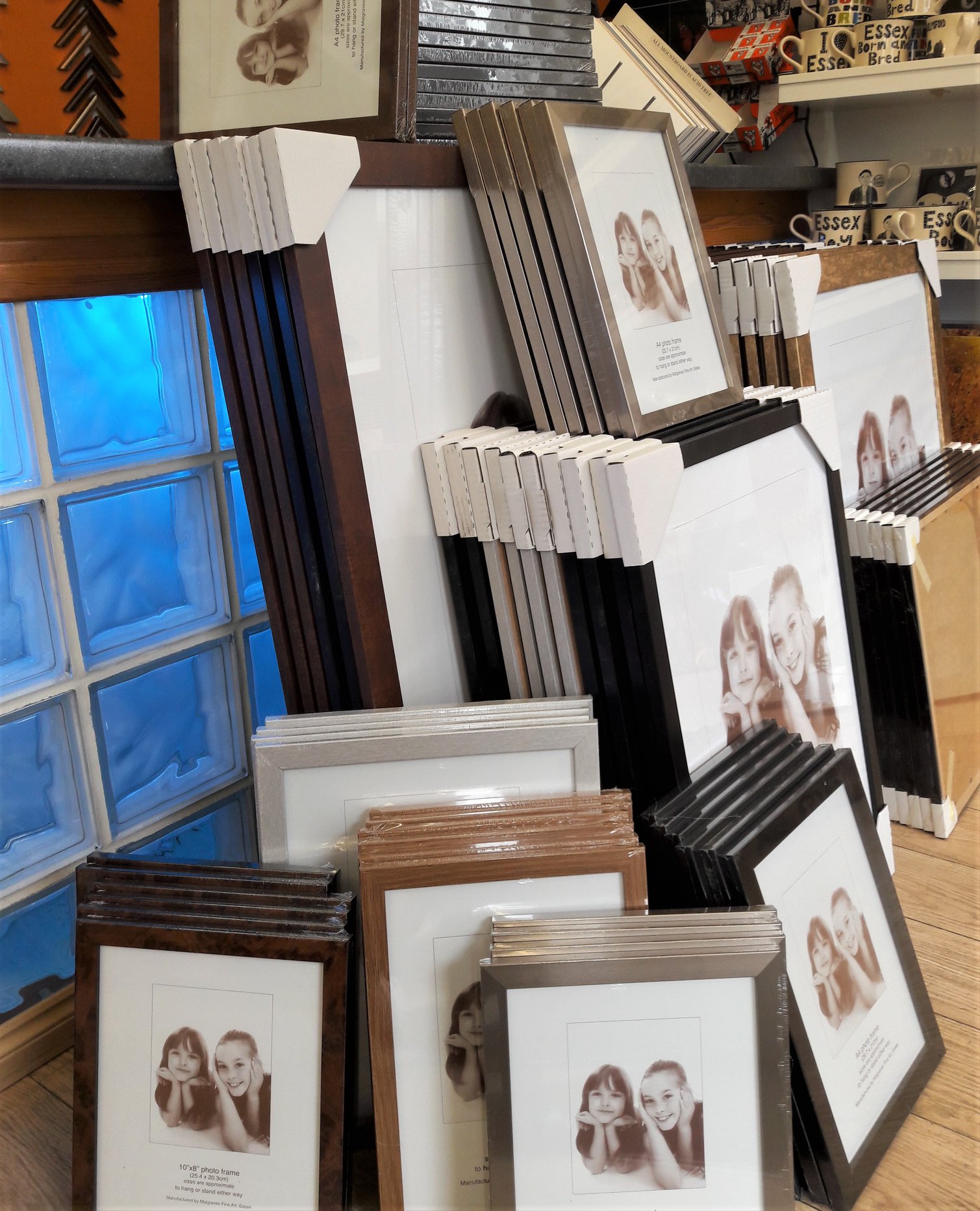 Gallery43 - New delivery of ready made frames in today. If...