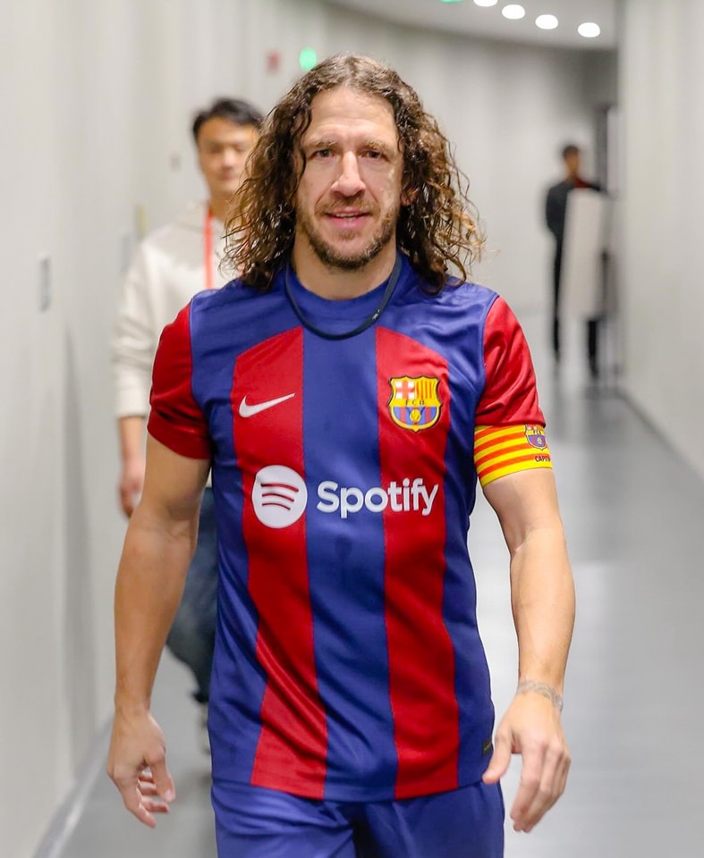 FCBarcelona - Carles Puyol 1/6 Scale Collectible Action Figures