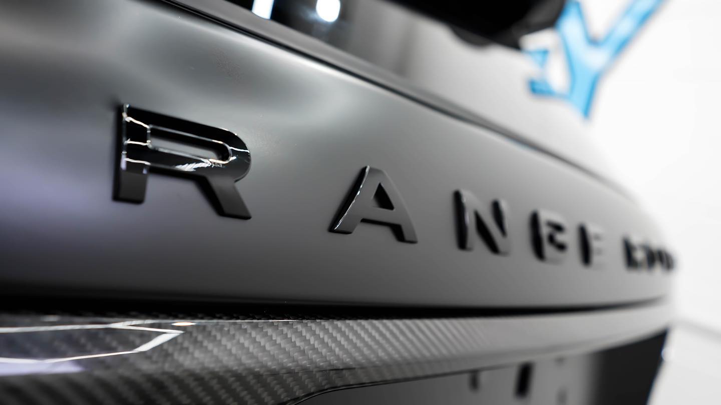 Brand new Range Rover SVR... - Wrap Monkey Vehicle Wrapping | Facebook