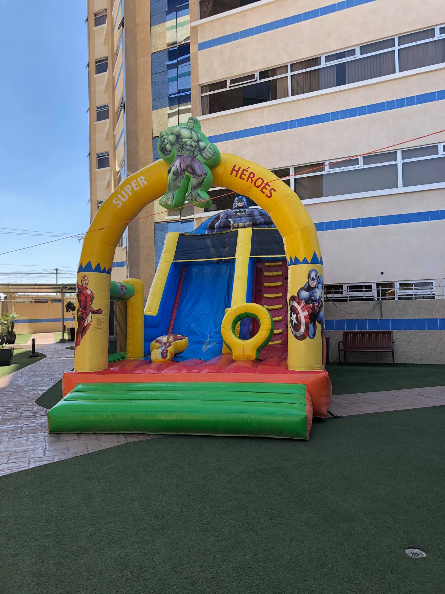 Saltarin inflable de Súper Héroes... - Happy Land Guatemala | Facebook