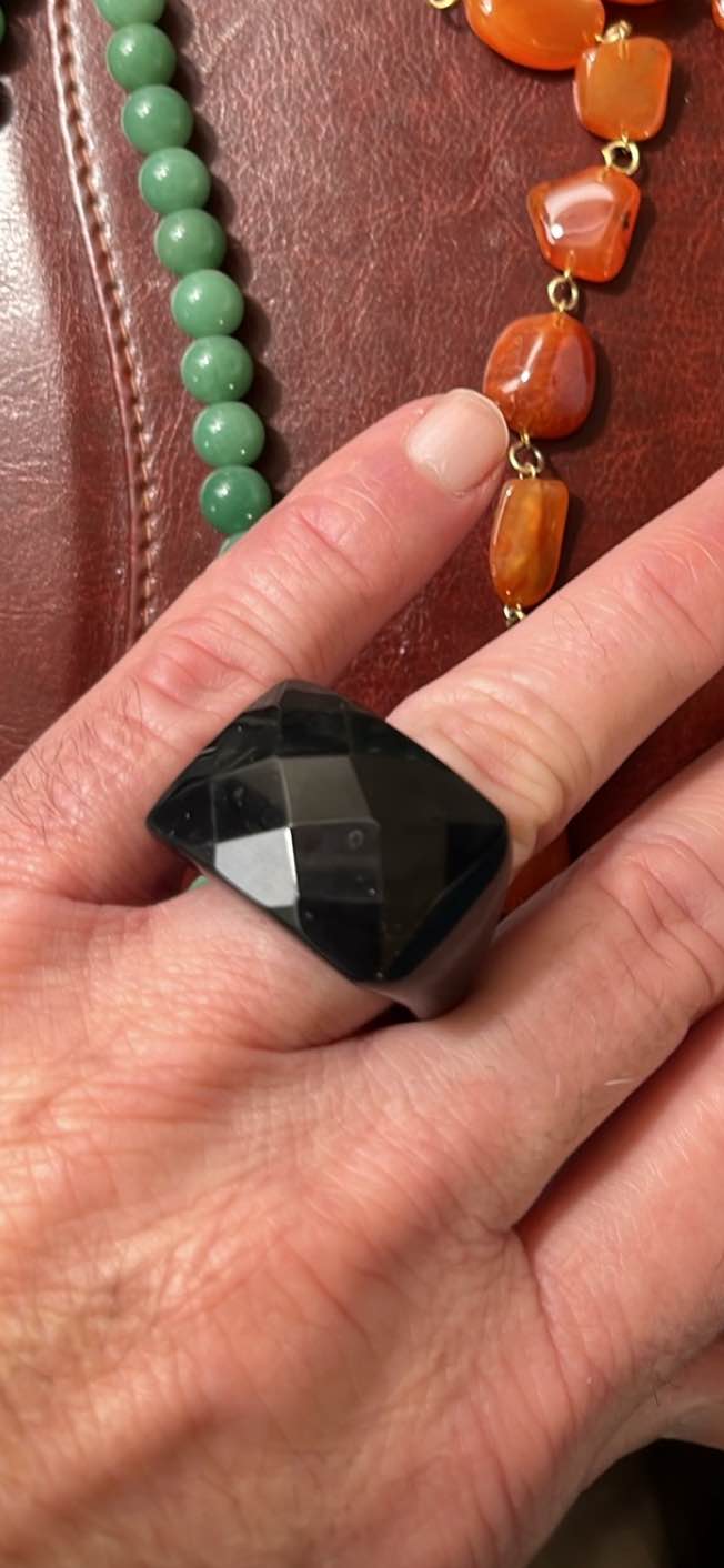 Onyx large faceted top ring Size 10 1/2 Liberace style faceted too ...