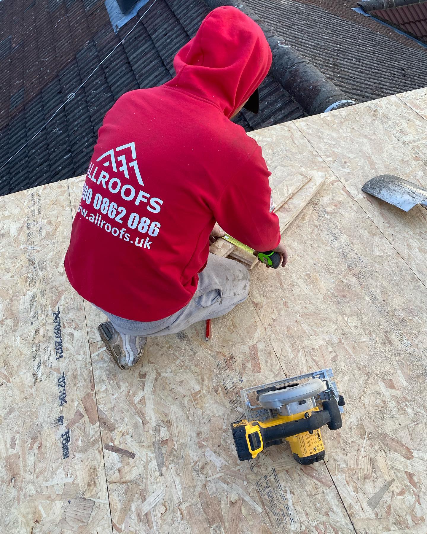 All Roofs UK - Monday SMASHED Please call 08000862086... | Facebook