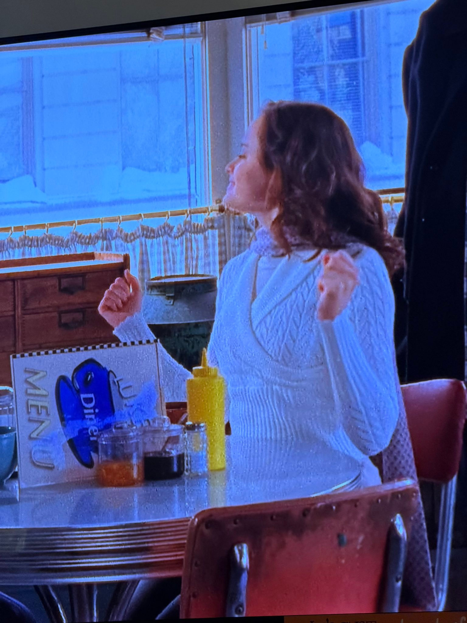 Addicted to Gilmore Girls | I LOVE Rory’s shirt here | Facebook