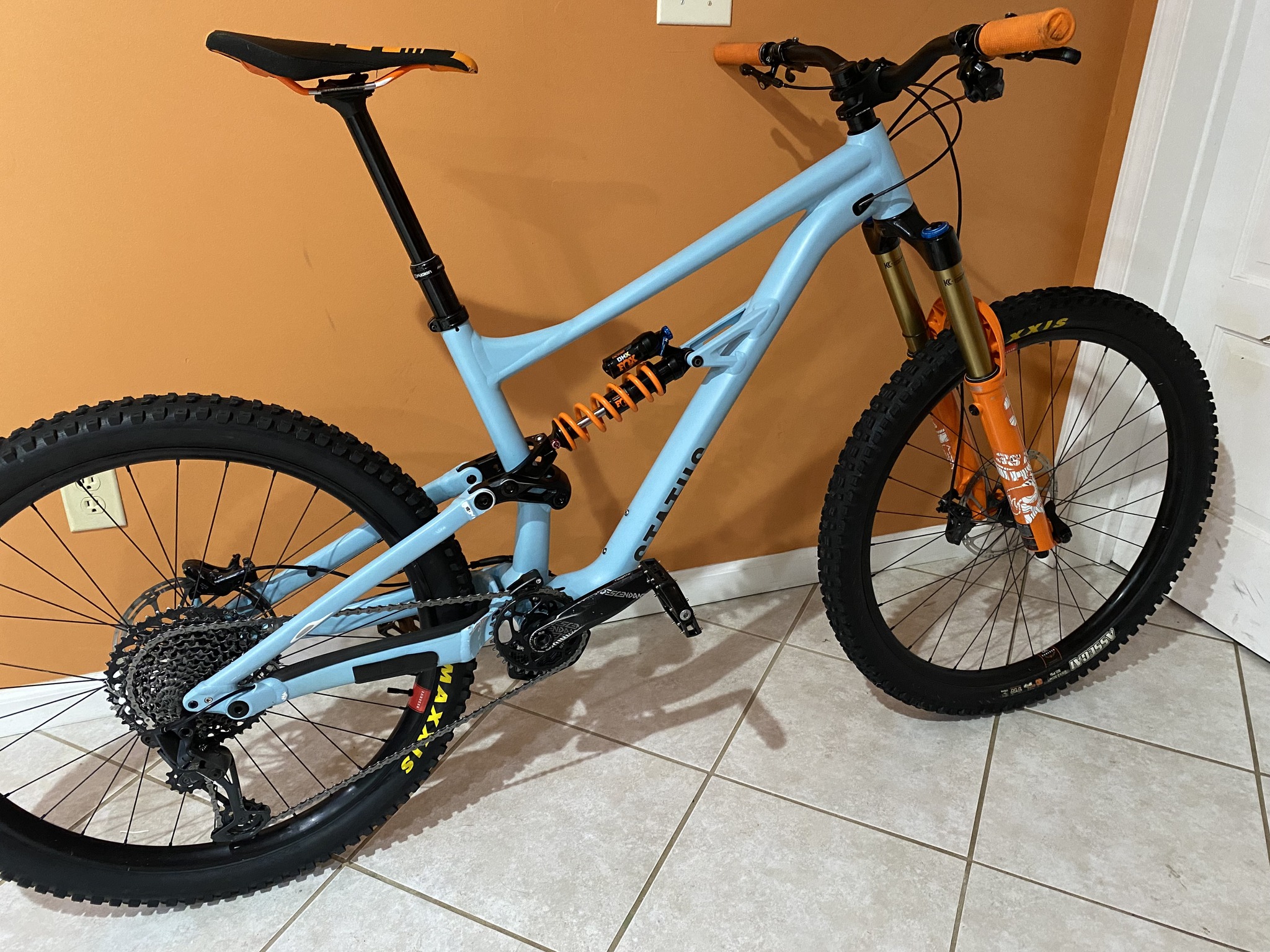 2022 Specialized Status 160 Mountain Bike for Sale